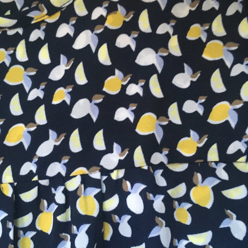LOFT Flutter Sleeve Shell - Picture 6 of 7